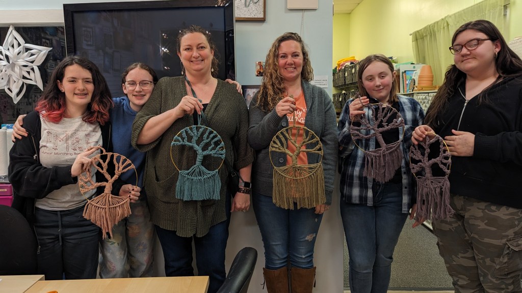 girl scout troop macrame