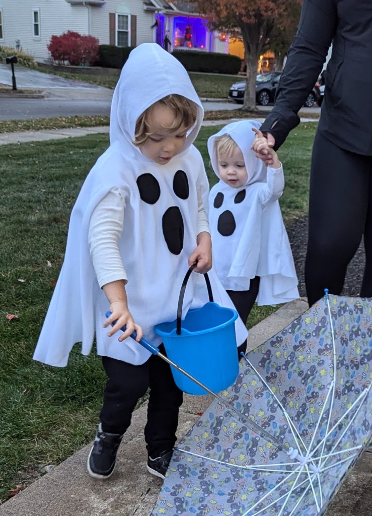 kids ghost ponchos